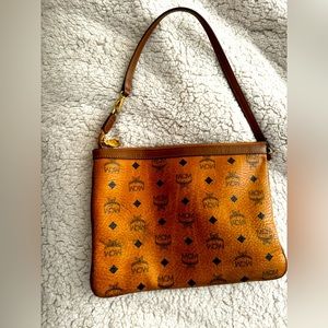 MCM pouch original